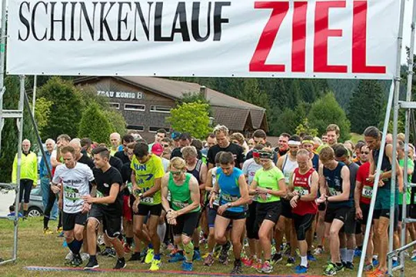 Einzigartige Laufstrecke, spektakuläre Ausblicke, Natur pur Bild: Einzigartige Laufstrecke, spektakuläre Ausblicke, Natur pur