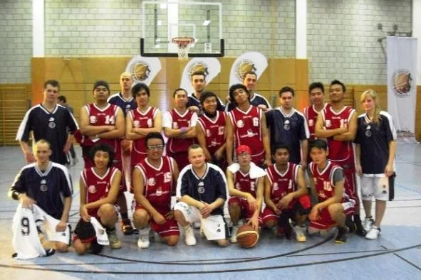 Bild: Die Basketball Academy Berlin siegt nach spannendem Duell gegen Team Indonesia