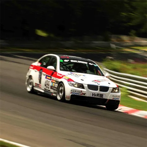 Bild: Sorg Rennsport lässt Konkurrenz im Regen stehen