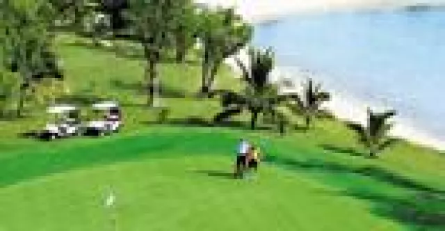 Bild: Reiseservice Africa: Vom 02. bis 08. Februar 2012 geht’s zum Golfturnier auf Mauritius