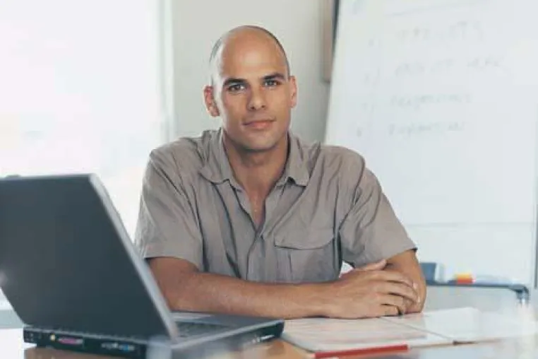 Bild: Master of Software-Engineering, Usability Engineer, Informationssicherheit nach TeleTrusT