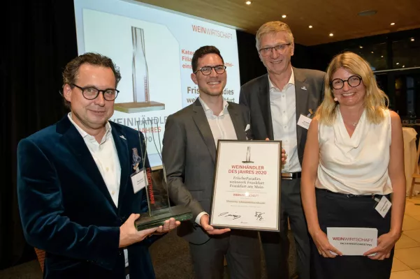 Bild: Preisgekrönt: Weinwirtschaft zeichnet Frischeparadies als bester Weinhändler 2020 aus