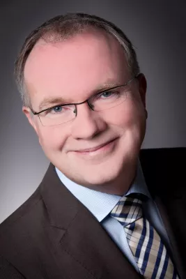 Bild: Zehnjähriges Dienstjubiläum bei der PSD Bank Westfalen-Lippe eG