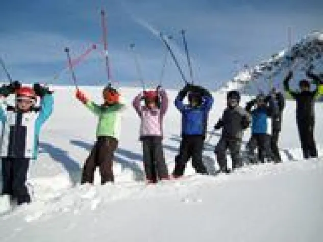 Skispaß am Schnuppertag für Kinder Bild: Skispaß am Schnuppertag für Kinder