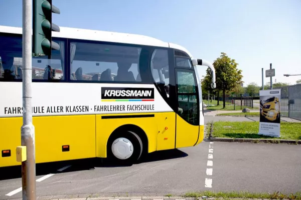 Bild: Krüssmann: Weitere Investitionen in Kommunikation und Fuhrpark