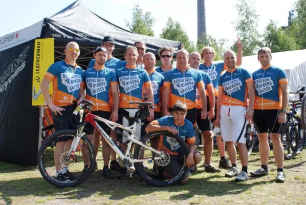 Bild: Bergisch Bikers United bei den 24hj in Duisburg