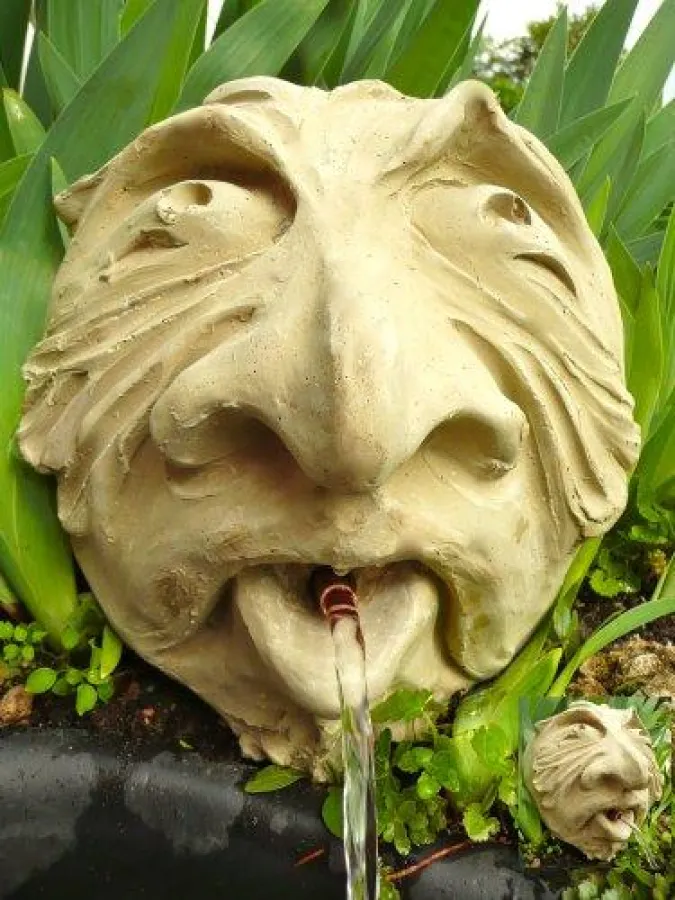 Neuer Wasserspeier von www.atelierwenzel.de