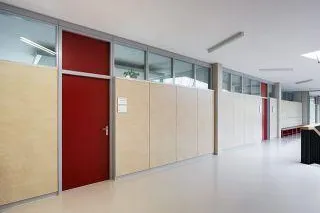 Bild: feco-Trennwandsystem in Biberacher Schule verbaut