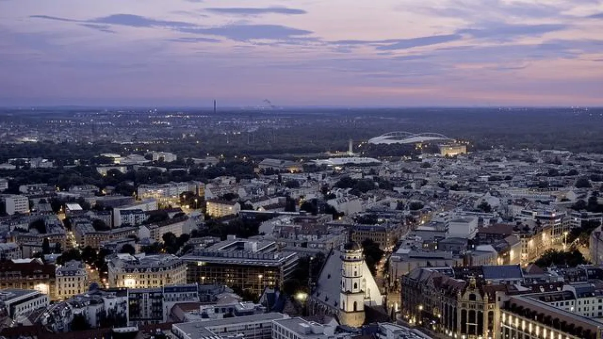 Der fantastische Blick über Leipzig von der Dachterrasse der Leipziger Foren
