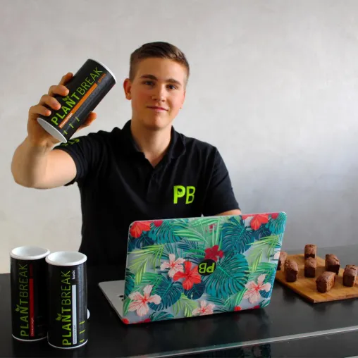 Bild: 17 jähriger Gründer startet Crowdfunding Kampagne