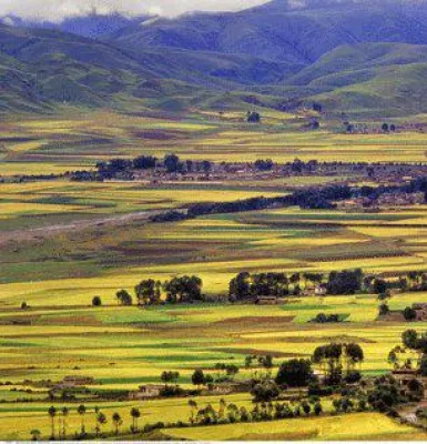 Bild: Enteignungen von Land in Amdo, um Tausende von chinesischen Migranten anzusiedeln