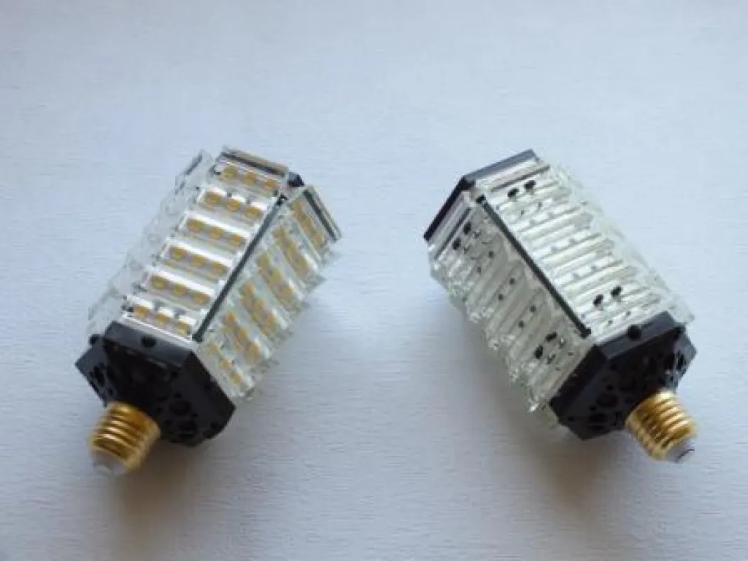 Helecta 20W Retrofit Leuchtmittel mit Optik