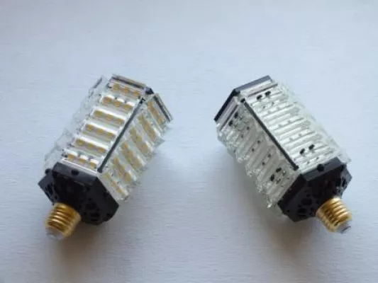 Bild: Helecta stellt nachrüstbare Optiken für LED-Retrofit Leuchtmittel vor