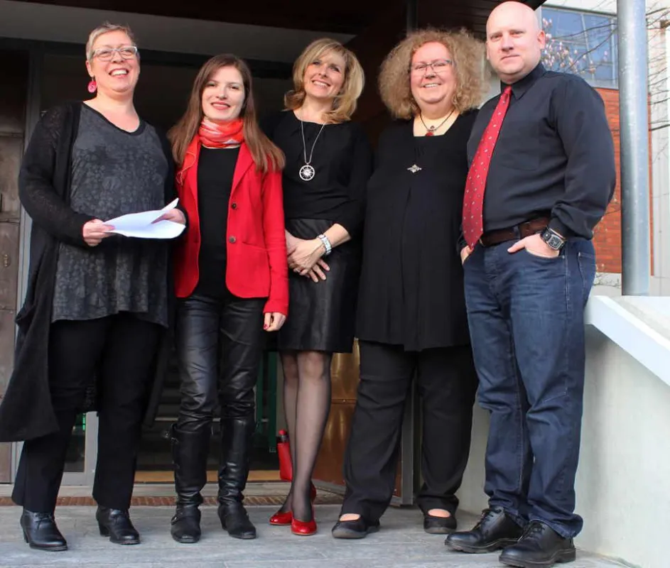 Katja Faßhauer, Irina Harlamova, Susanne Reichert, Meike Möhle u. Meddi Müller (v.l.)