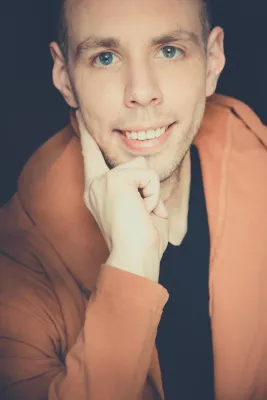 Bild: Erfolgreiches Comeback am Schlagerhimmel Sebastian Baumert international in iTunes Charts vertreten