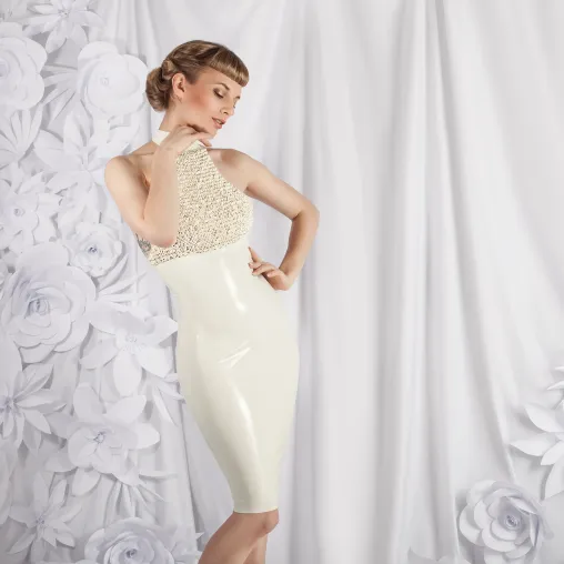 Bild: Modelabel Lüllepop veröffentlicht neue Kollektion aus Latex, Spitze und Chiffon