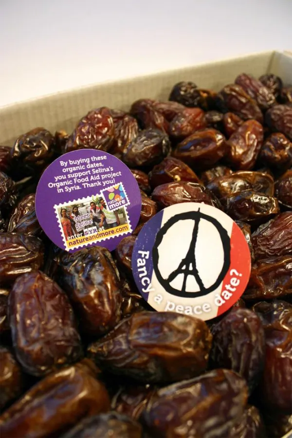 Mit dem Kauf der Nature & More Bio-Datteln unterstützen Verbraucher das 