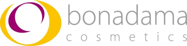Bild: bonadama cosmetics – zufrieden mit erfolgreichem Geschäftsverlauf – jetzt auch mit Onlineshop