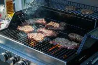 Bild: Grillen erfährt durch steigenden Qualitätsanspruch Renaissance