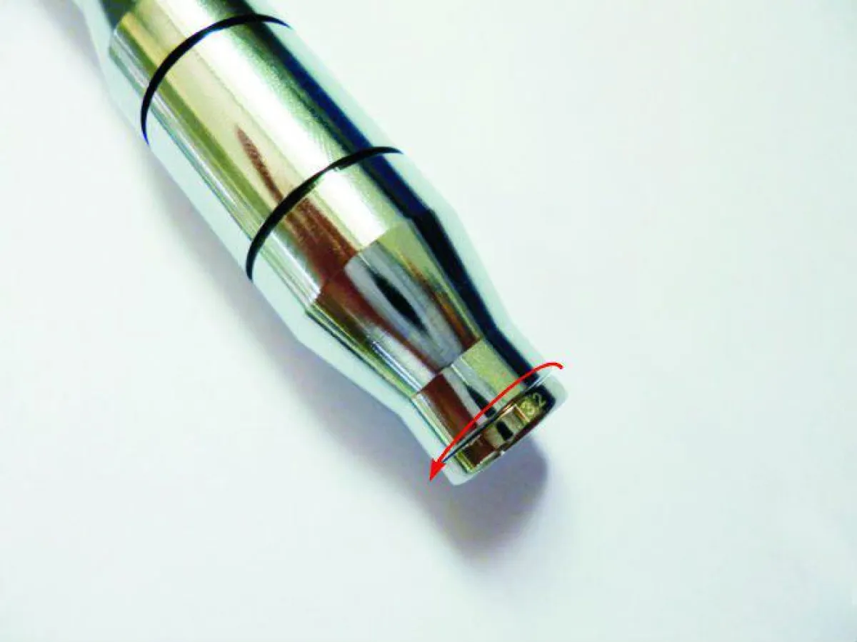 Esco E2 Twist Akku in Edelstahl