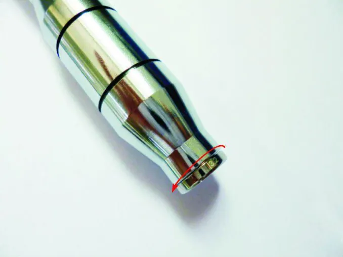 Energie für die "e Zigarette": New Esco E2 Twist Akku Bild: Energie für die "e Zigarette": New Esco E2 Twist Akku