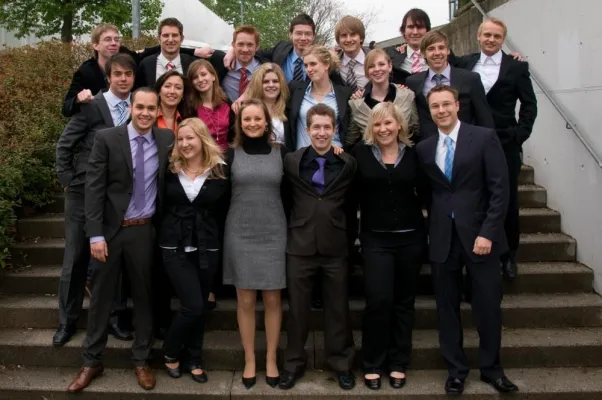 Bild: „Spreading Wings!“ – und was Reutlinger Studenten mit Eierfarmen in Afrika zu tun haben