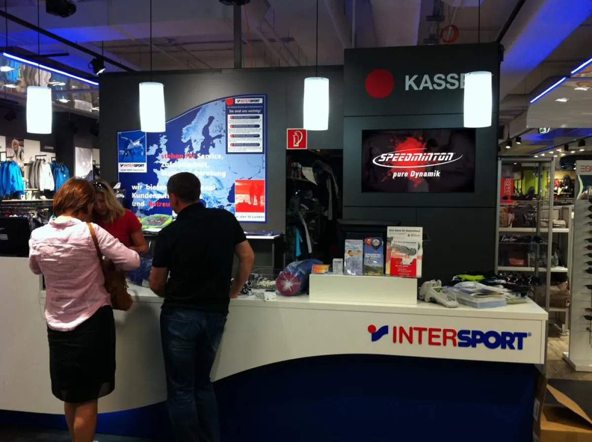 Speedminton-Werbung im Instore TV