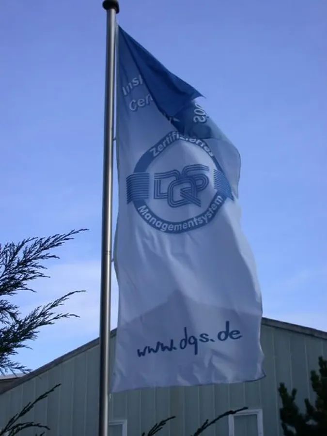 Überzeugt Global Player: Deutschlands erster Zertifizierer von Managementsystemen - DQS GmbH