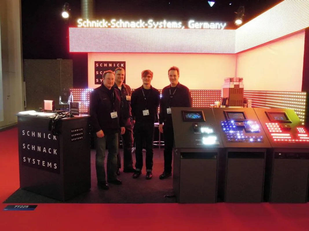 Messestand von Schnick-Schnack-Systems auf der ISE (Foto: Schnick-Schnack-Systems, frei zur Veröffen