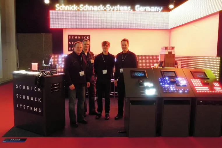 Schnick-Schnack-Systems feiert erfolgreiche Premiere auf der ISE 2012 Bild: Schnick-Schnack-Systems feiert erfolgreiche Premiere auf der ISE 2012