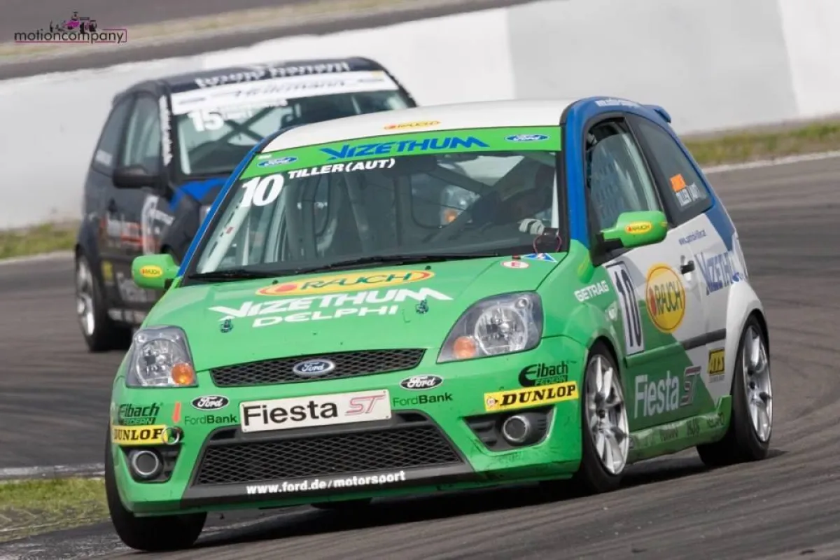 Patrick Tiller aus Österreich unterwegs im Ford Fiesta ST Cup für das Team Vizethum