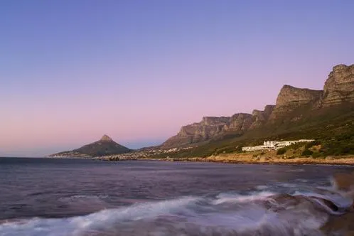 Bild: The Twelve Apostles Hotel and Spa in Kapstadt
