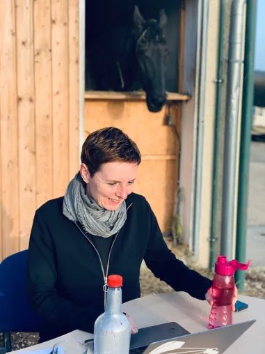 Pferdegestützte Coaching-Ausbildung: Welche Voraussetzungen angehende Pferdecoaches brauchen Bild: Pferdegestützte Coaching-Ausbildung: Welche Voraussetzungen angehende Pferdecoaches brauchen