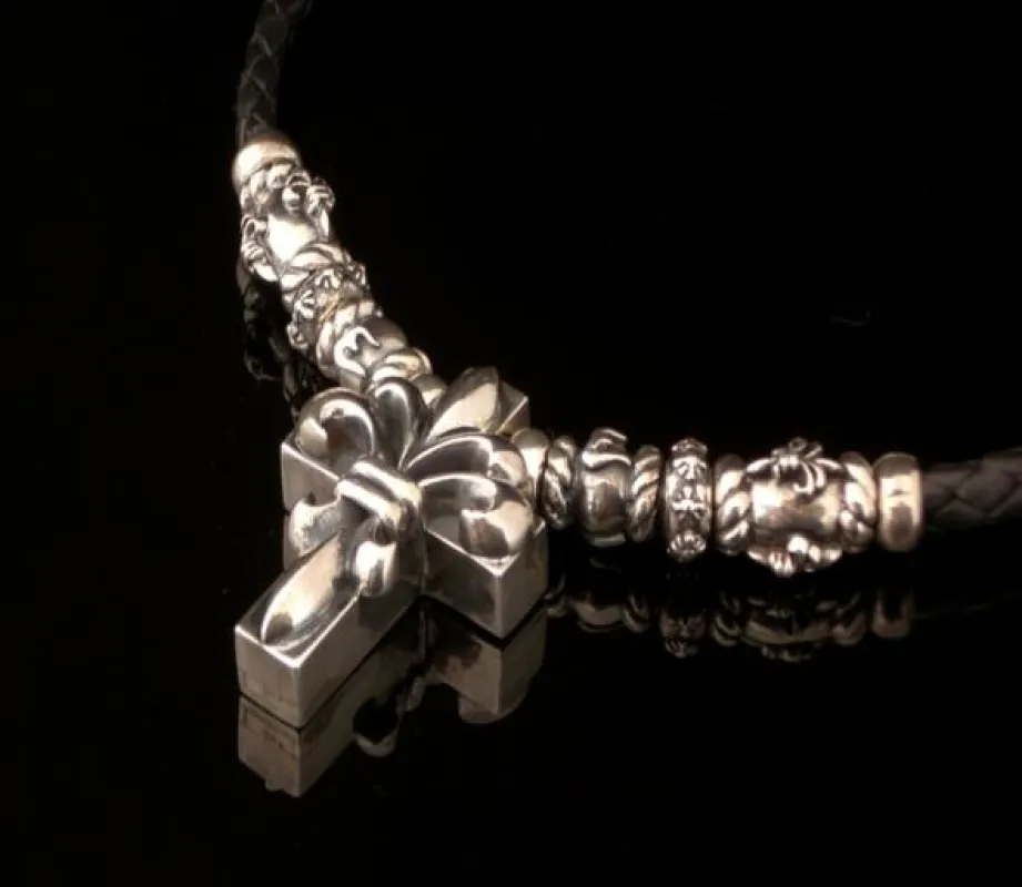 ElfCraft-Kette von Bill Kaulitz getragen zu gewinnen