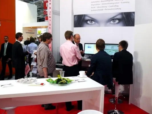 transport logistic 2013 – Hochwertige Kontakte bringen neuen Schwung Bild: transport logistic 2013 – Hochwertige Kontakte bringen neuen Schwung