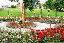 Bild: Möbel für den Garten sollten bequem sein