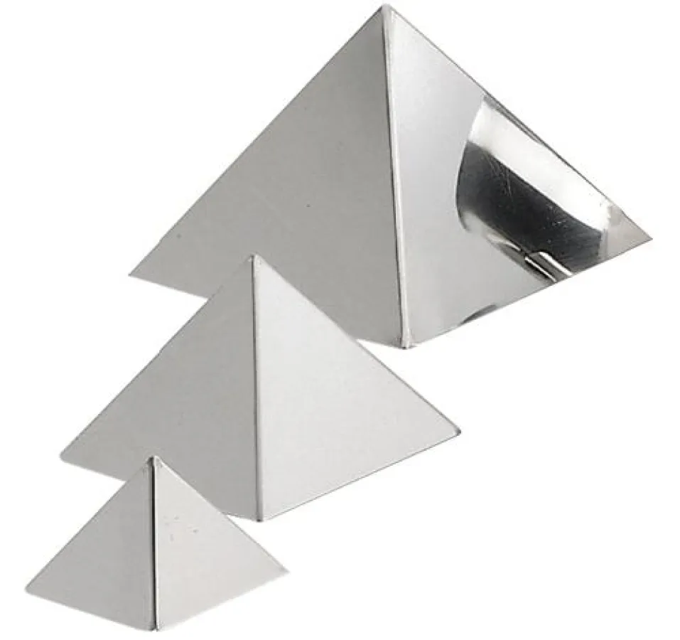 Pyramidenformen aus Edelstahl