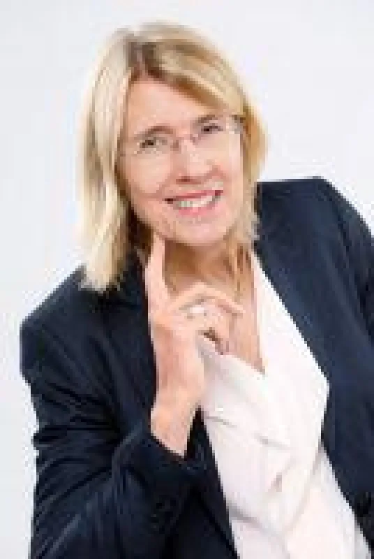 Dr. Heidi Zinser: Studienberatung, die Lösungen bringt!