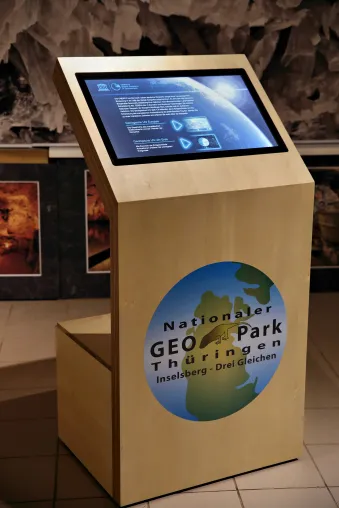 WES Electronic stattet Thüringer Geopark mit interaktiven Infoterminals aus Bild: WES Electronic stattet Thüringer Geopark mit interaktiven Infoterminals aus