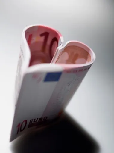 So viel kostet die Liebe - Online-Studie belegt: 2006 gaben Deutsche 54 Milliarden Euro für die Liebe aus Bild: So viel kostet die Liebe - Online-Studie belegt: 2006 gaben Deutsche 54 Milliarden Euro für die Liebe aus