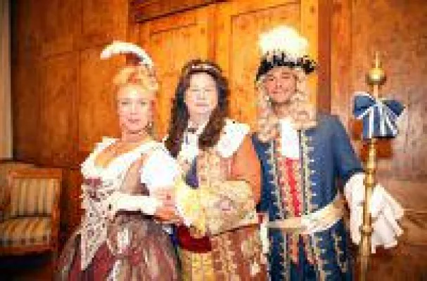 Bild: Fürstlicher Barockball und höfische Festkultur erneut in märchenhaft malerischer Kulisse der Heidecksburg