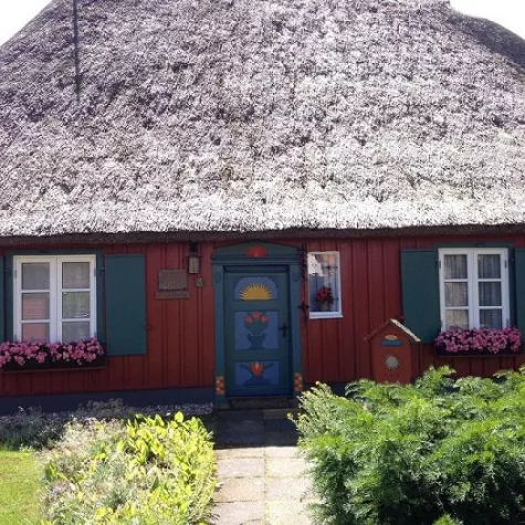 Bild: Auf den Spuren der bunten Türen des Darß