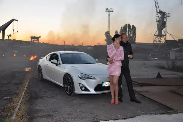 Bild: Agenten-Action für Toyota in Istanbul
