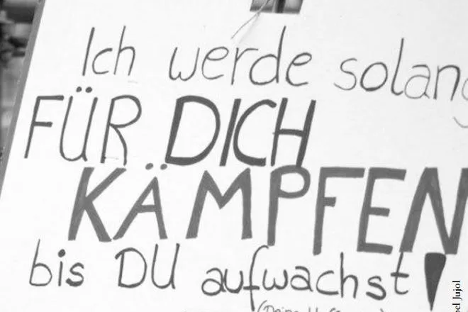 Bild: Erste Ausgabe der Occupy Zeitung Deutschland