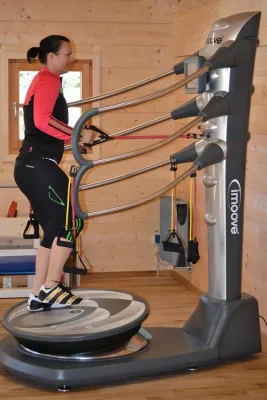 Bild: IMOOVE unterstützt deutsche Weltcup Abfahrerin Gina Stechert