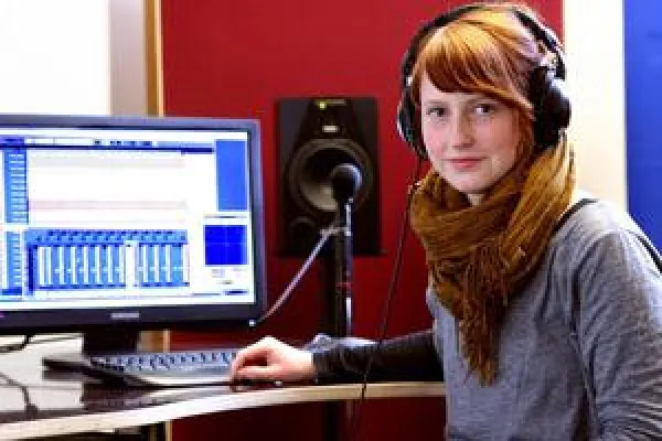 Bild: Sounddesigner/Musicproducer mit Bildungsgutschein studieren