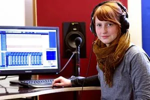 Bild: Sounddesigner/Musicproducer mit Bildungsgutschein studieren