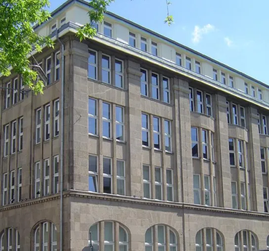 Bild: Gesundheitswirtschaft studieren: Rheinische Fachhochschule stellt das Bachelor-Studium Medizinökonomie vor