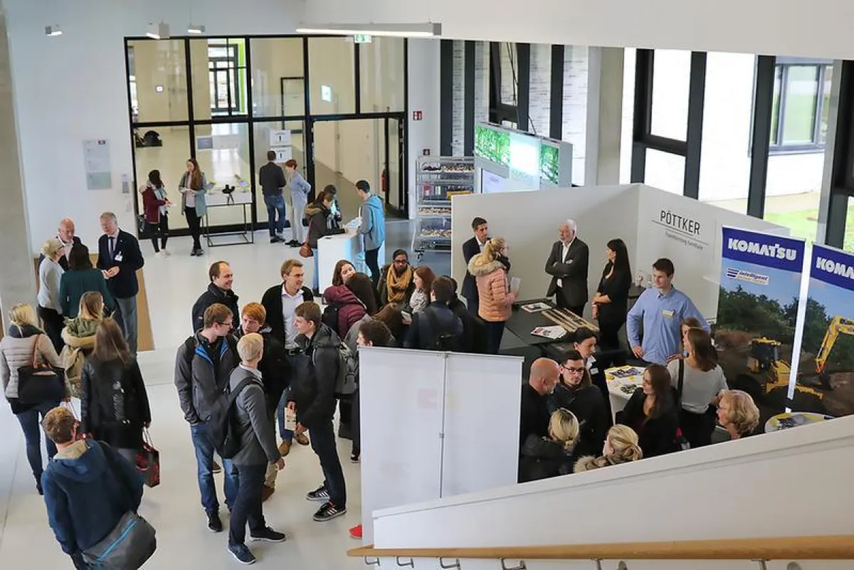 Rund 600 Besucherinnen und Besucher nutzten die Premiere der Messe 