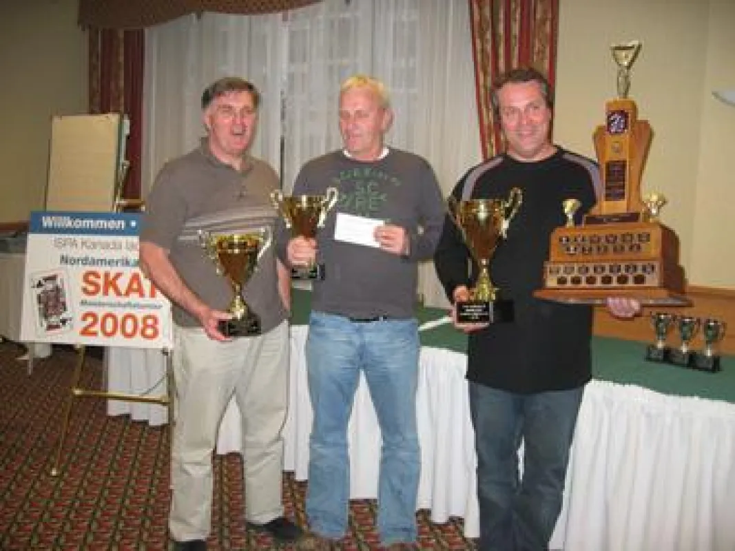 Sieger der Nordamerikanischen Meisterschaft. Von Links: (3) Frank Heuvelmans, (1) Hans Cordes, (2) Scott McCormick. Bild: Skatcanada
